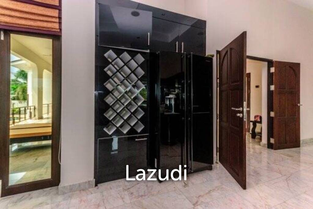 800 Sqm 3 Bed 4 Bath Villa For Rent