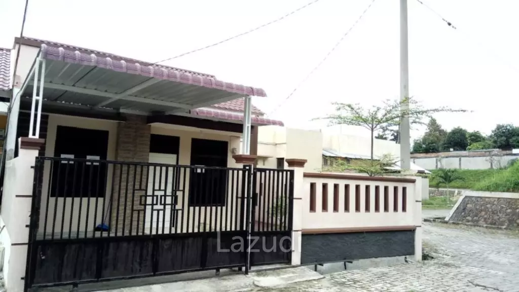 Jual Rumah di Perumahan Taman Riviera Dekat Polda Sumut, PT. Siantar Top Tbk, RSU Mitra Medika