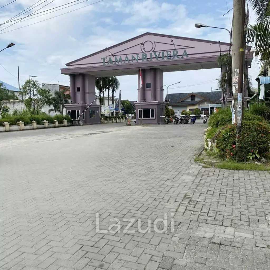 Jual Rumah di Perumahan Taman Riviera Dekat Polda Sumut, PT. Siantar Top Tbk, RSU Mitra Medika