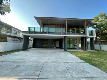 Burasiri Bangna 5 Bed 5 Bath Detached house for sale