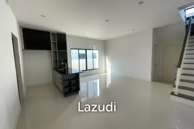 Burasiri Bangna 5 Bed 5 Bath Detached house for sale