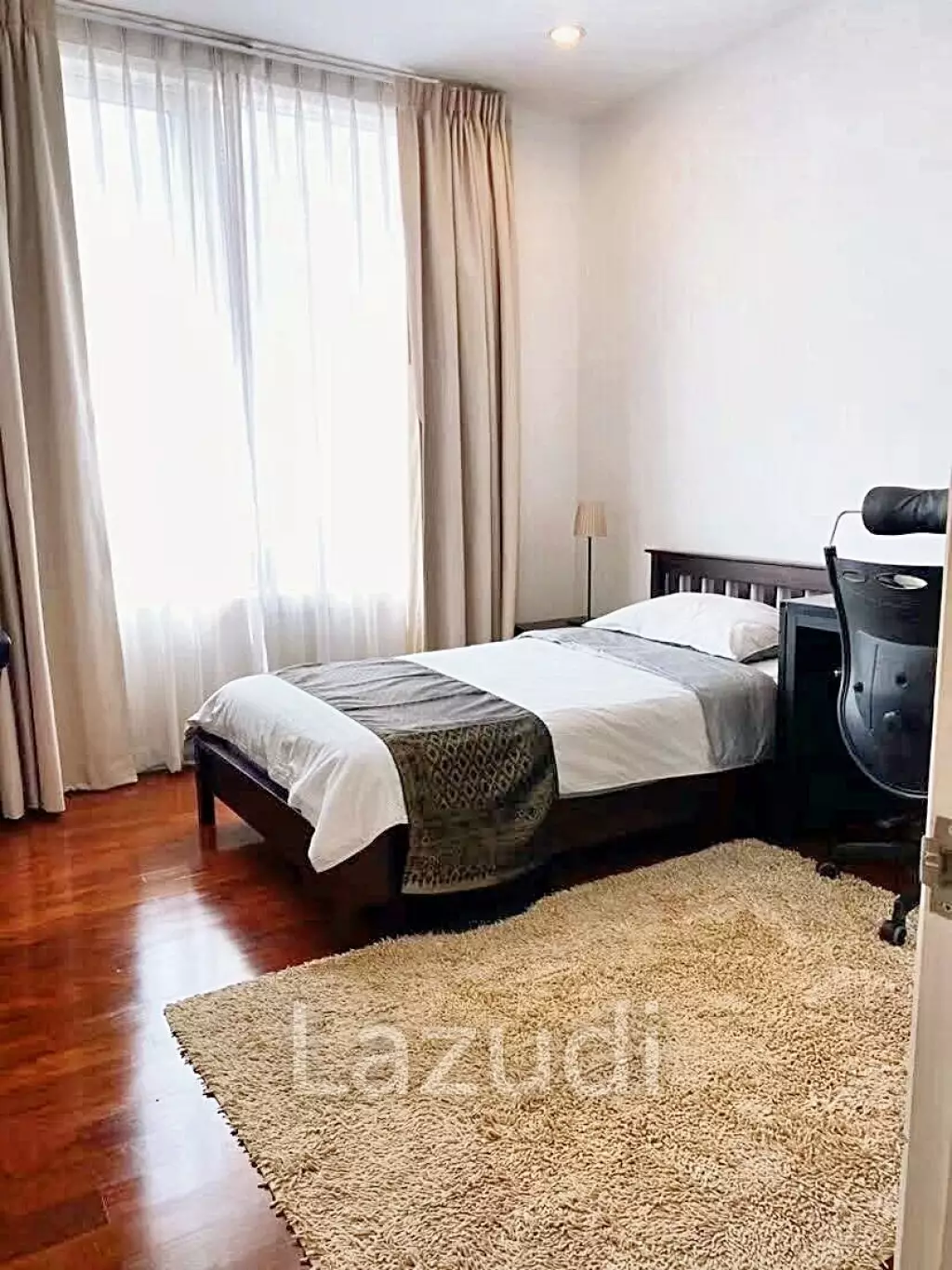 110 Sqm 2 Bed 2 Bath Condo For Rent
