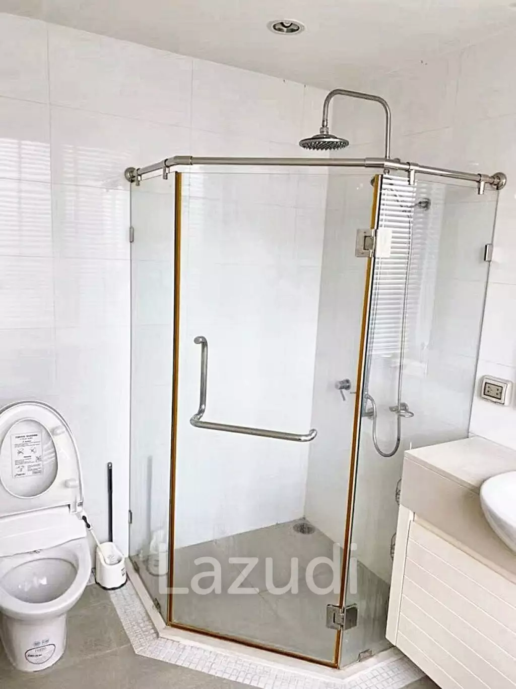 110 Sqm 2 Bed 2 Bath Condo For Rent
