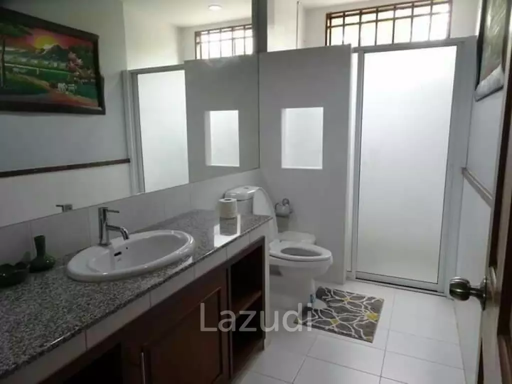 Pool villa for sale at Khao Talo south Pattaya!!
