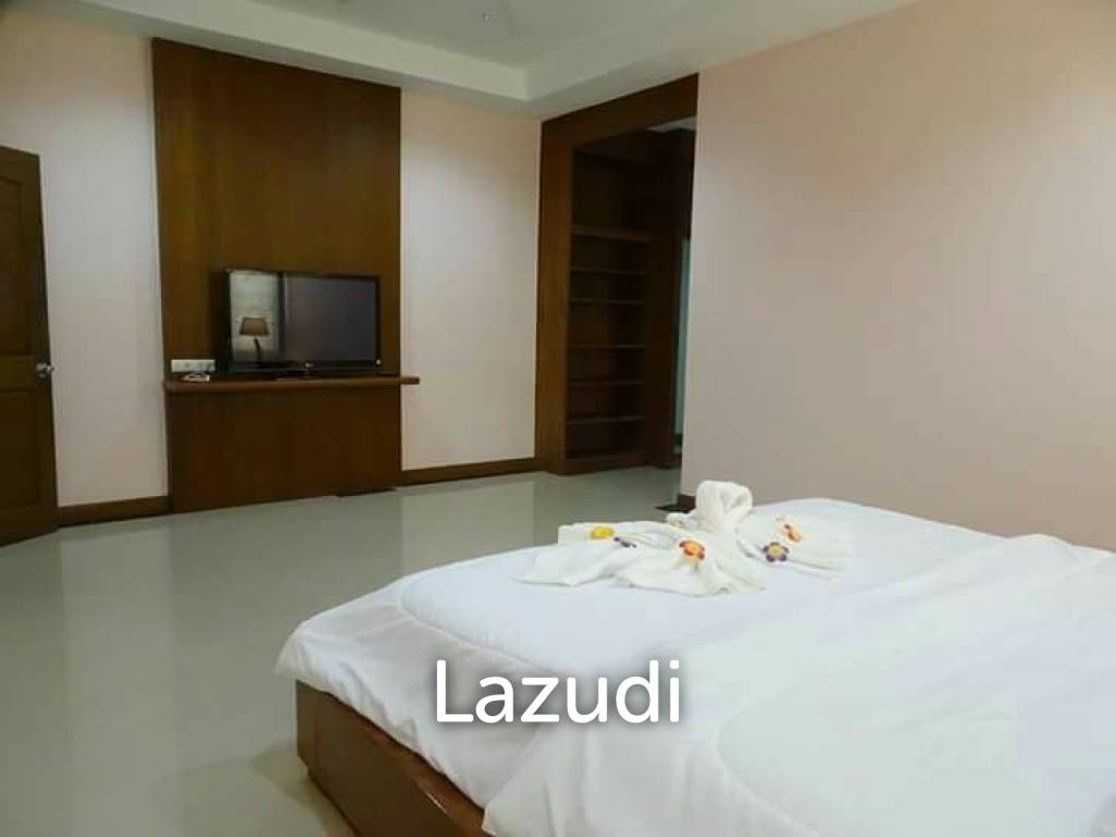 Pool villa for sale at Khao Talo south Pattaya!!