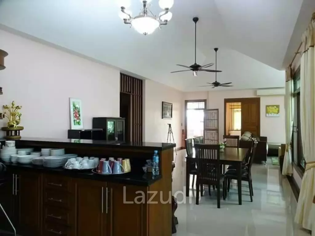 Pool villa for sale at Khao Talo south Pattaya!!