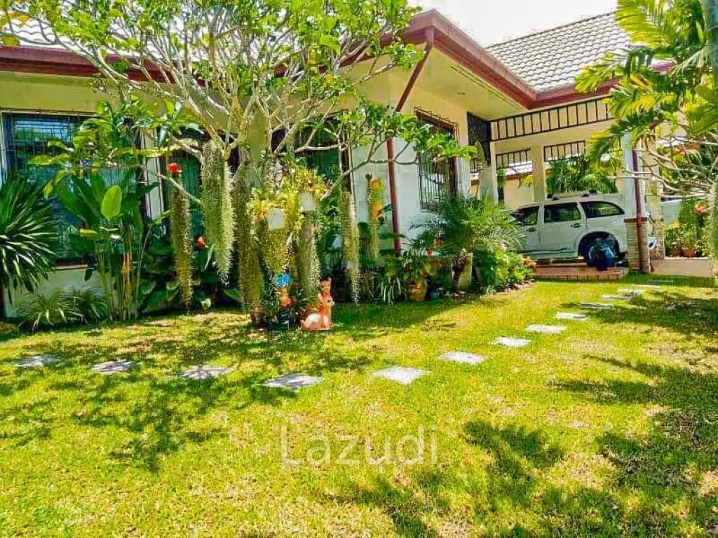 Pool villa for sale at Khao Talo south Pattaya!!