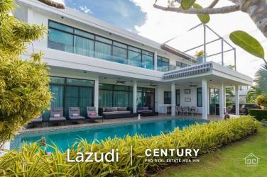 LA LUA : Outstanding 4 Bed Pool Villa on Resort Development close to Banyan Golf Course