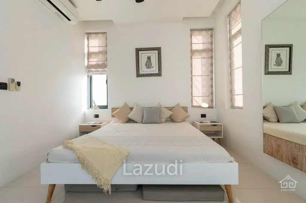 LA LUA : Outstanding 4 Bed Pool Villa on Resort Development close to Banyan Golf Course
