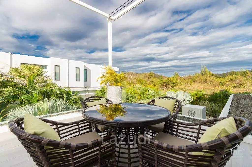 LA LUA : Outstanding 4 Bed Pool Villa on Resort Development close to Banyan Golf Course