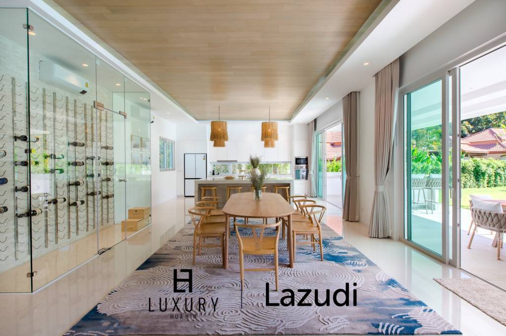 2,748 metro cuadrado 5 ` 5 Baño Villa de Venta