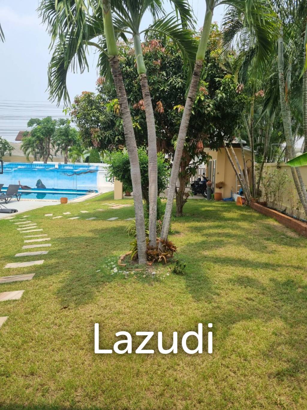 AV 88 GOLD 1 : Great value 4 bed Pool Villa