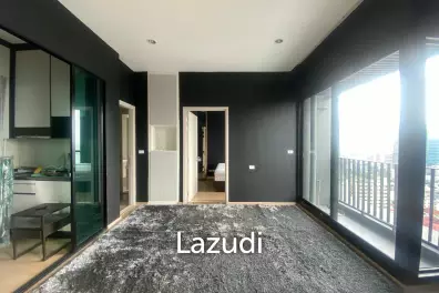 Bold Design. Corner View. High floor right on Thonglor.