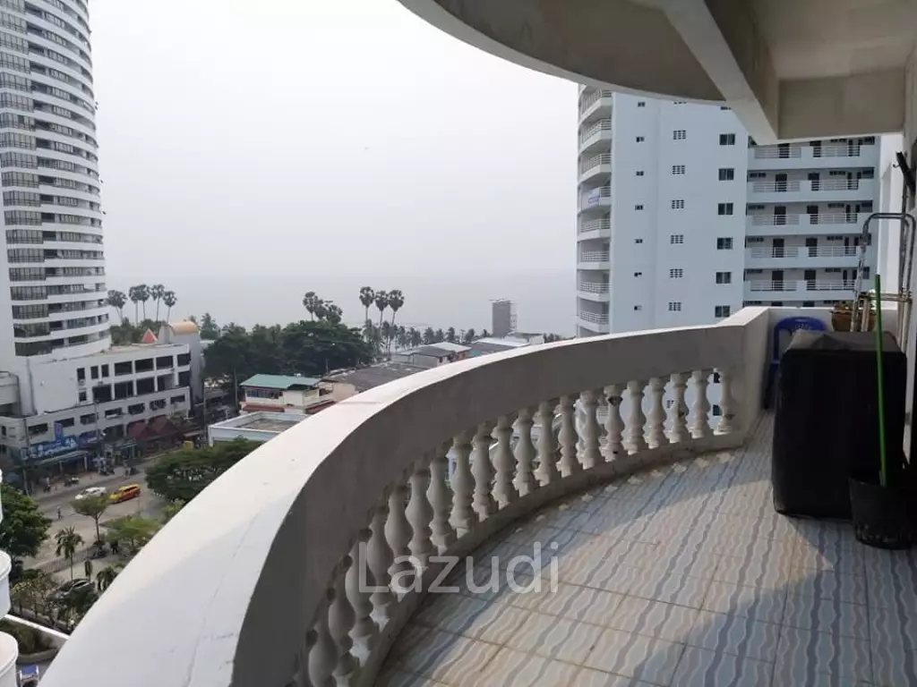 3 Bed 3 Bath Jomtien Complex Condotel For sale