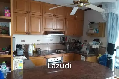 3 Bed 3 Bath Jomtien Complex Condotel For sale