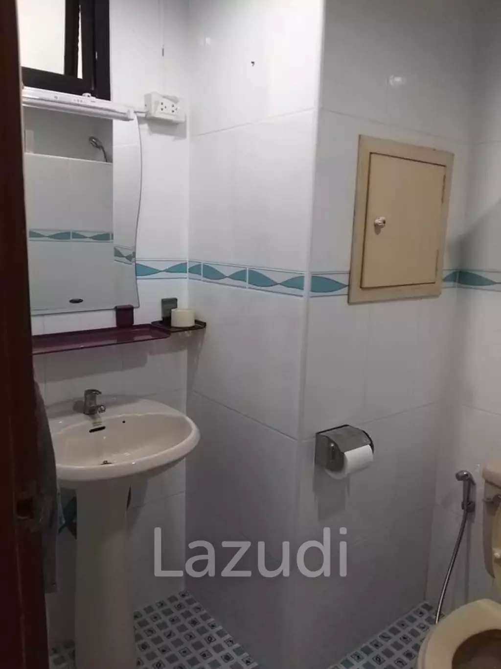 3 Bed 3 Bath Jomtien Complex Condotel For sale