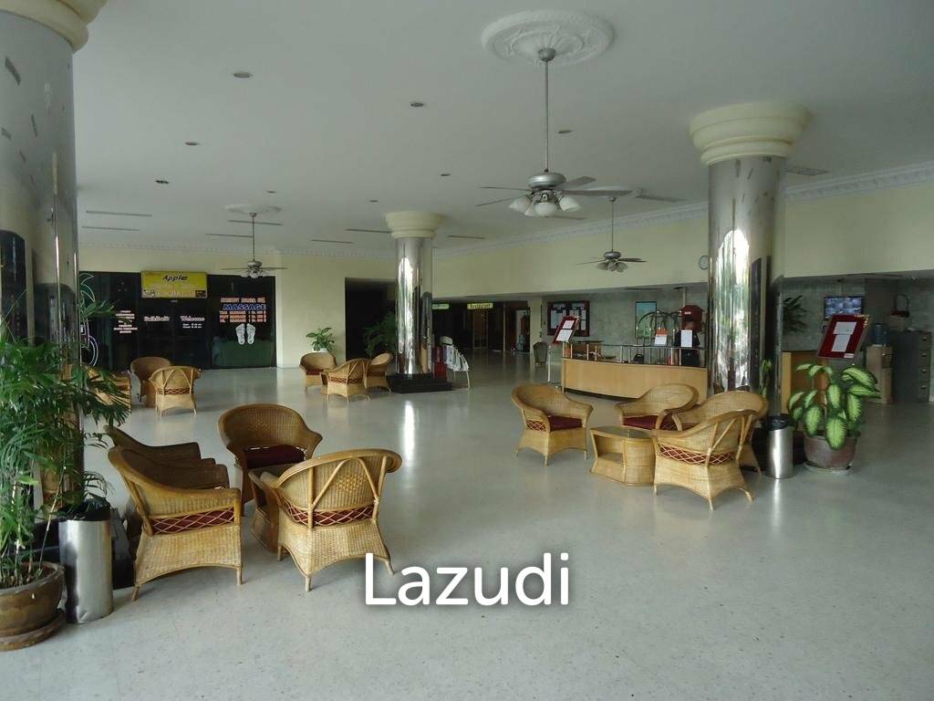 3 Bed 3 Bath Jomtien Complex Condotel For sale