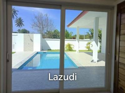BAAN YU YEN : 4 bed Pool Villa in Countryside setting