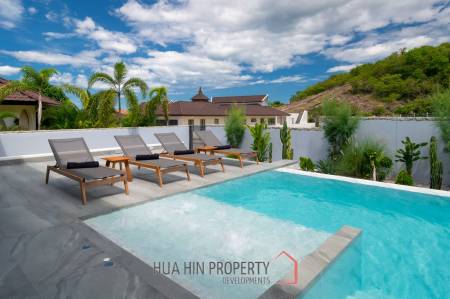 5 Bedroom, Super Luxurious and Exclusive Pool Villa