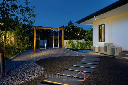 5 Bedroom, Super Luxurious and Exclusive Pool Villa