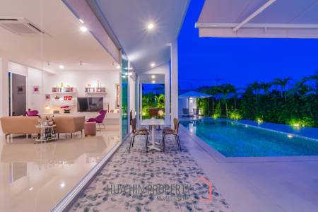 Modern Style 3 Bedroom Pool Villa