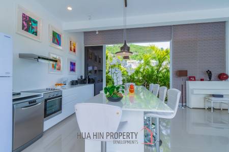 Modern Style 3 Bedroom Pool Villa