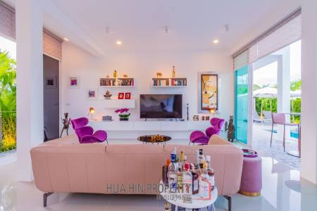 Modern Style 3 Bedroom Pool Villa