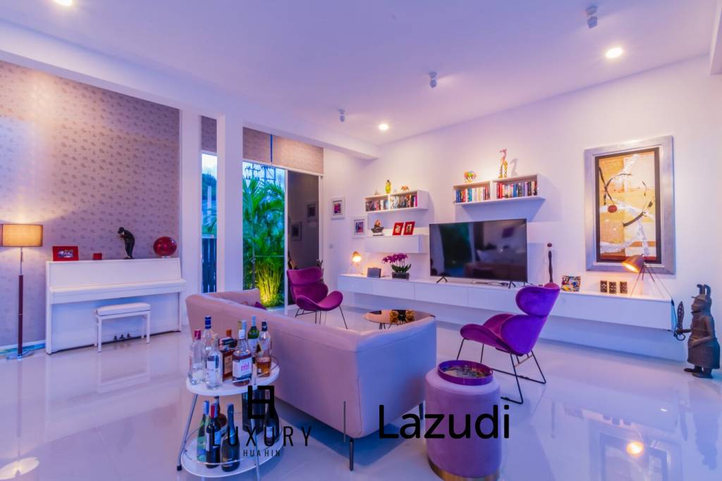 Modern Style 3 Bedroom Pool Villa