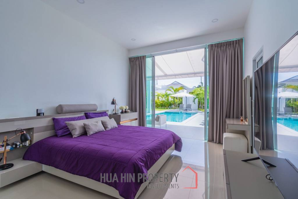 Modern Style 3 Bedroom Pool Villa