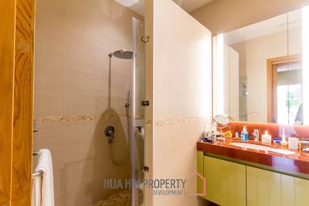 Baan Ing Phu Luxury Pool Villa with Mountain View For Sale