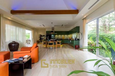 Baan Ing Phu Luxury Pool Villa with Mountain View For Sale