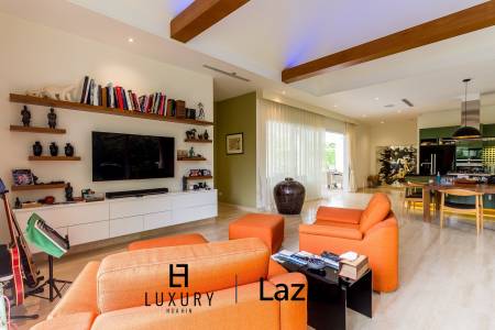 Baan Ing Phu Luxury Pool Villa with Mountain View For Sale