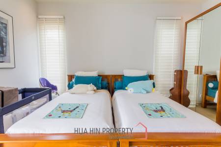 Baan Ing Phu Luxury Pool Villa with Mountain View For Sale
