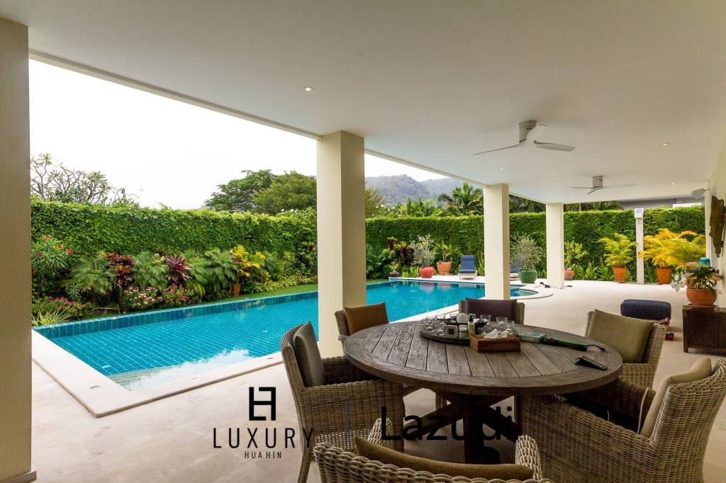 Baan Ing Phu Luxury Pool Villa with Mountain View For Sale