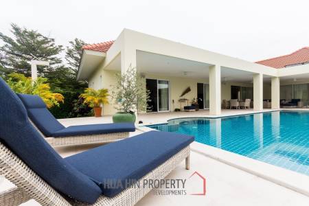 Baan Ing Phu Luxury Pool Villa with Mountain View For Sale