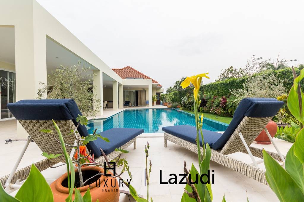 Baan Ing Phu Luxury Pool Villa with Mountain View For Sale