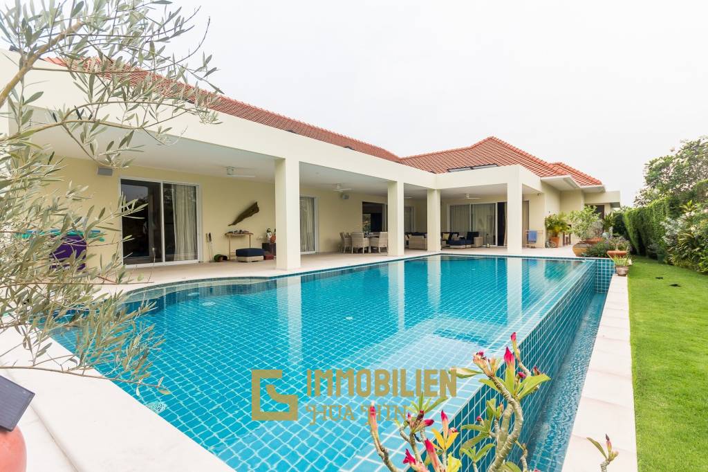 Baan Ing Phu Luxury Pool Villa with Mountain View For Sale