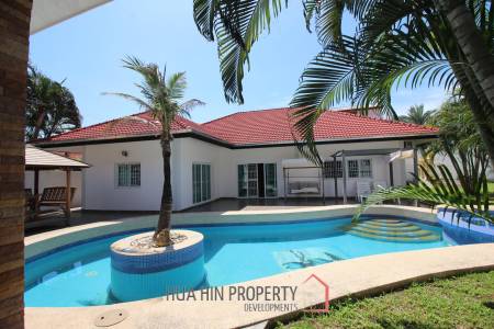 Secluded 3 Bed Pool Villa – very close to Hua Hin town