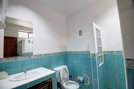 Secluded 3 Bed Pool Villa – very close to Hua Hin town