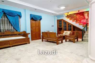 Rumah Kontrakan Dekat Solo Paragon Mall, Solo Grand Mall, Stasiun Solo Balapan, RS PKU Muhammadiyah
