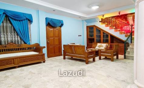 Rumah Kontrakan Dekat Solo Paragon Mall, Solo Grand Mall, Stasiun Solo Balapan, RS PKU Muhammadiyah