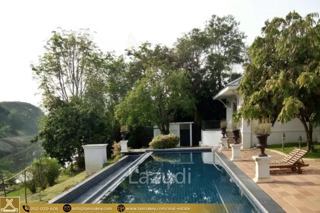 Villa with Swimming pool For Sale Next to the Ping River.