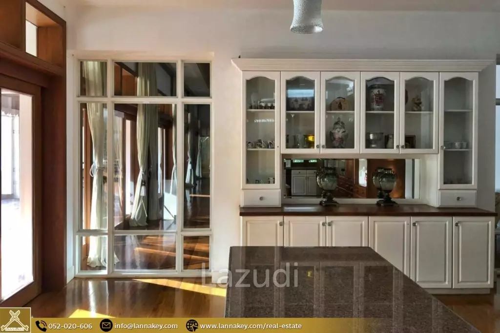 Villa with Swimming pool For Sale Next to the Ping River.