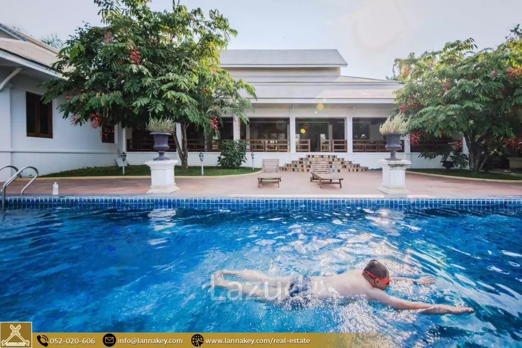 Villa with Swimming pool For Sale Next to the Ping River.