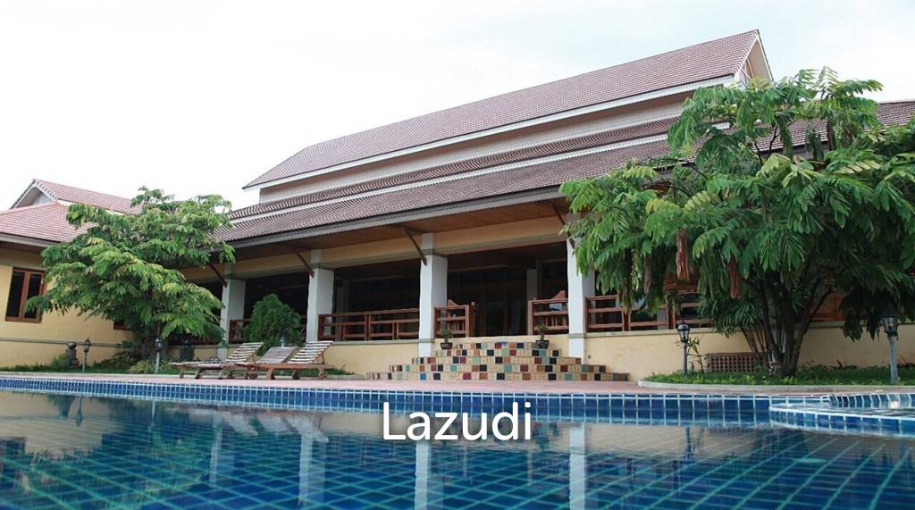 ขายวิลล่าพร้อมสระว่ายน้ำติดกับแม่น้ำปิงในอ.แม่ริม