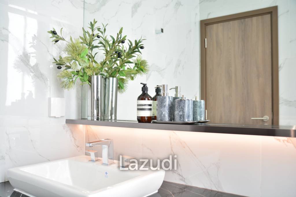4 Bed 5 Bath 467 SQ.M.  Altitude Mastery Sukhumvit