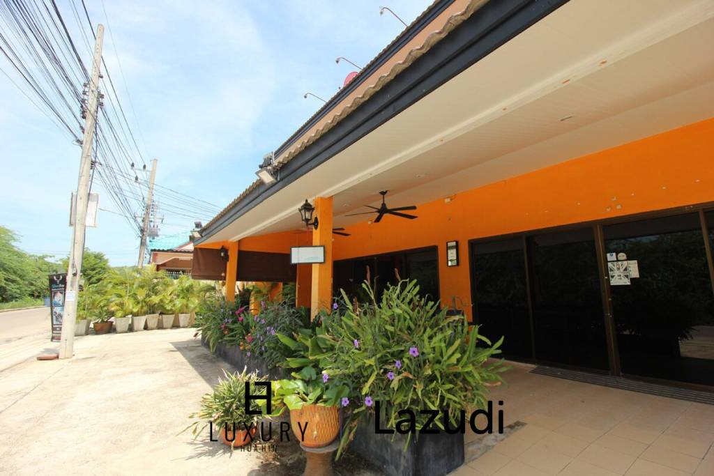 Excellent Location Private Villa Ideal For Pub or Restaurant on Soi 102 For Sale