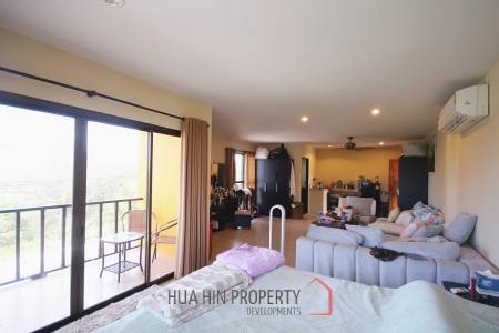 Excellent Location Private Villa Ideal For Pub or Restaurant on Soi 102 For Sale