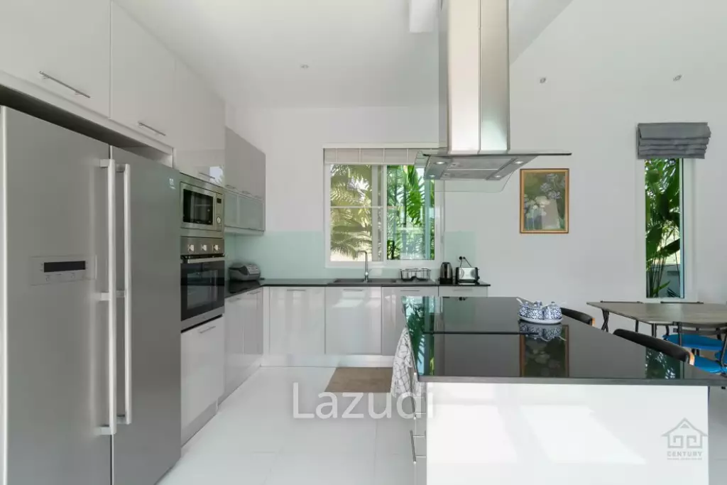 Great Value 3 Bed Pool Villa