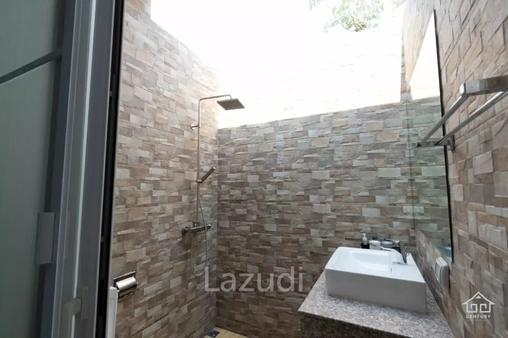 Great Value 3 Bed Pool Villa